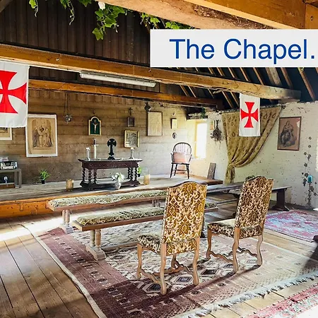 Le Manoir Des Doyens Panzió