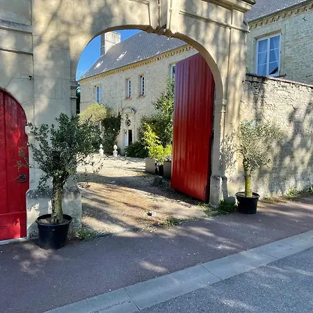 Oda ve Kahvaltı Le Manoir Des Doyens