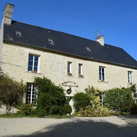 Le Manoir Des Doyens Oda ve Kahvaltı Bayeux