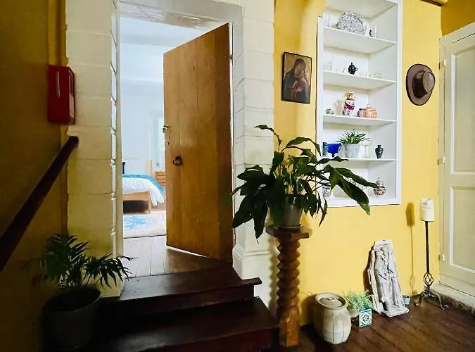 Le Manoir Des Doyens