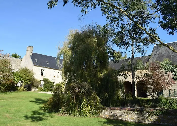 Nocleg ze śniadaniem Le Manoir Des Doyens 3*