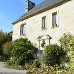 Bed & Breakfast Le Manoir Des Doyens 3*