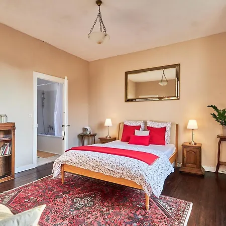 Bed & Breakfast Le Manoir Des Doyens 3*