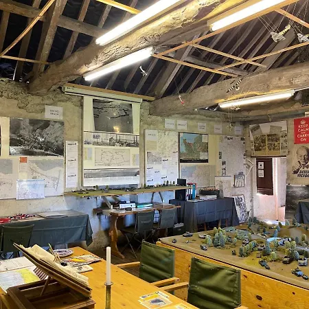 Le Manoir Des Doyens