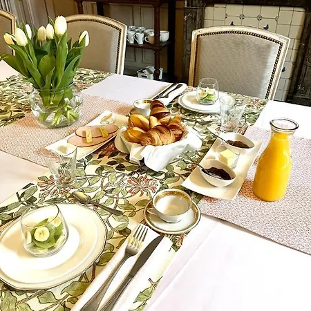 Le Manoir Des Doyens Отель типа 