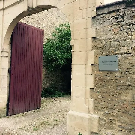 Bed & Breakfast Le Manoir Des Doyens *