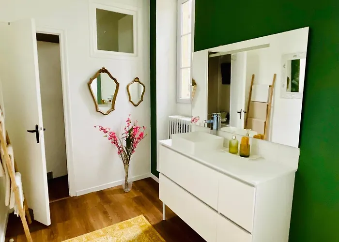 Bed and breakfast Le Manoir Des Doyens Bayeux