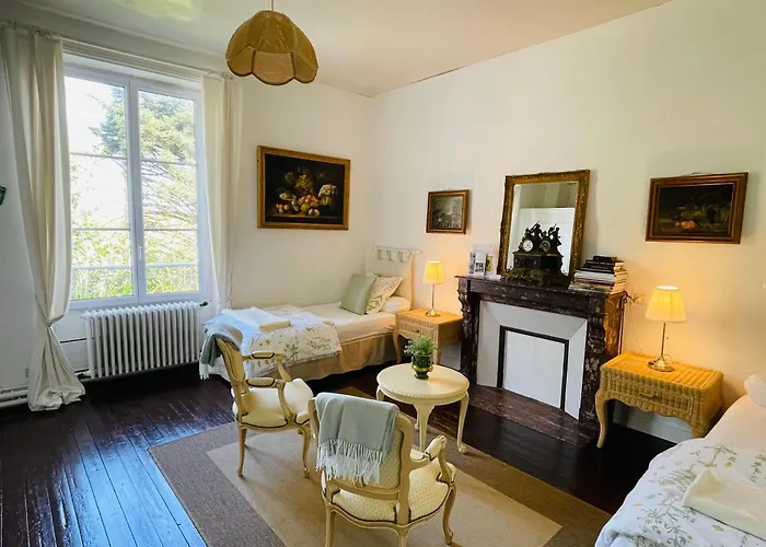 Alojamento de Acomodação e Pequeno-almoço Le Manoir Des Doyens Bayeux